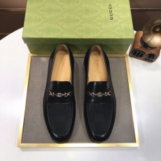 Gucci Leather Shoes